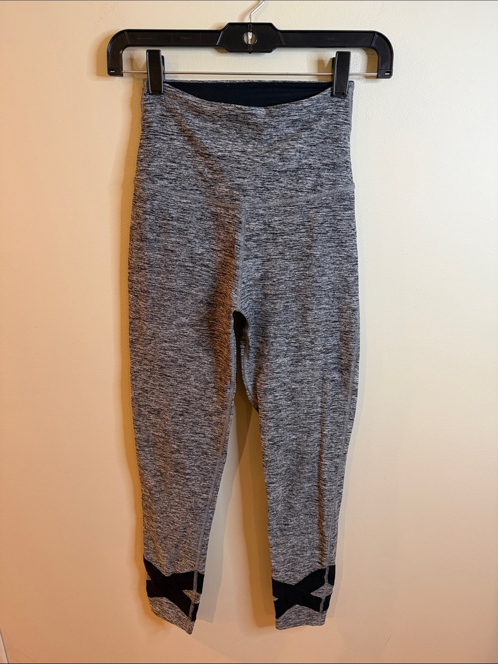 5/$25!! Beyond Yoga Heather Gray Leggings with Black Ankle Accents